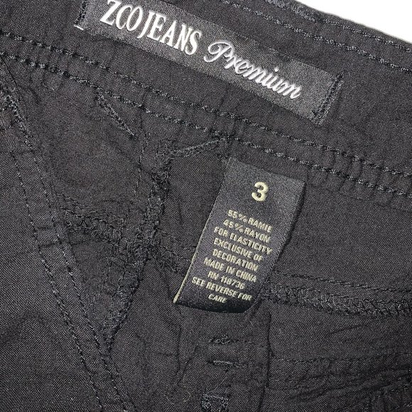 Zoo Jeans Premium Soft Black Shorts - Picture 3 of 4